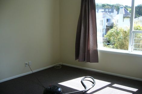 Photo of property in 54 Thompson Street, Mount Cook, Wellington, 6011