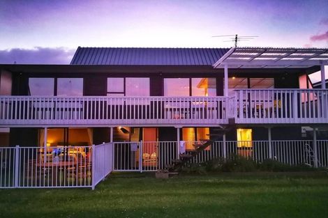 Photo of property in 86 Clovelly Road, Bucklands Beach, Auckland, 2012