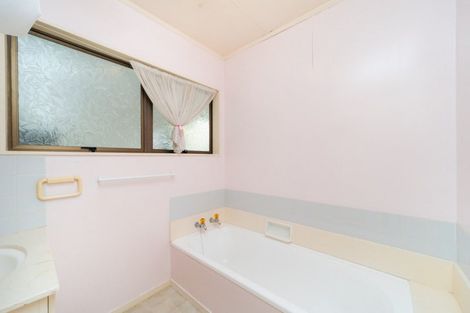 Photo of property in 327 Cambridge Avenue, Ashhurst, 4810