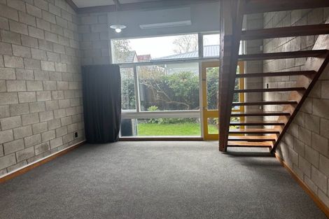 Photo of property in 2/13 May Street, Hamilton East, Hamilton, 3216