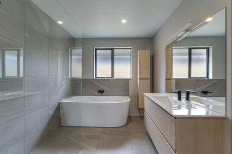 Photo of property in 15 Campbell Road, Wanaka, 9305