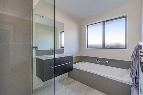 Photo of property in 10 Skyhawk Road, Wigram, Christchurch, 8042