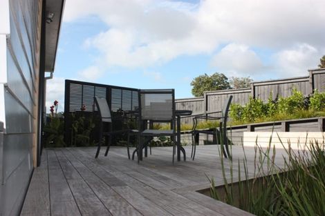 Photo of property in 42 Anne Mclean Drive, Bayview, Auckland, 0629