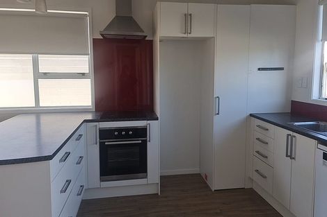 Photo of property in 15 Tyndrum Place, Highland Park, Auckland, 2010