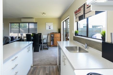 Photo of property in 1/205 Avondale Road, Greenmeadows, Napier, 4112