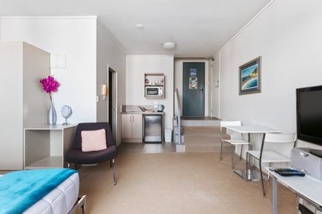 Photo of property in Atlas Apartments, 22/49 Maunganui Road, Mount Maunganui, 3116