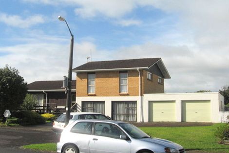 Photo of property in 2 Archmillen Avenue, Pakuranga Heights, Auckland, 2010