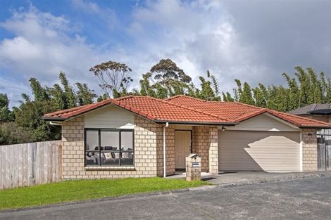 Photo of property in 23 Westglen Place, Ranui, Auckland, 0612