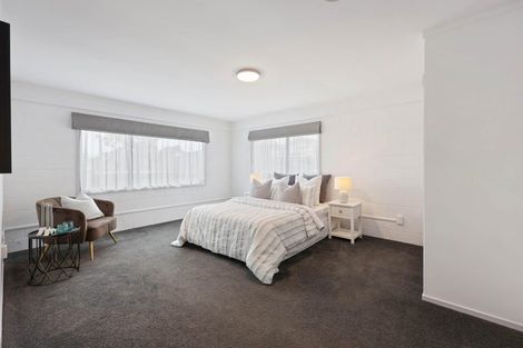 Photo of property in 5 Vintage Drive, Henderson, Auckland, 0612