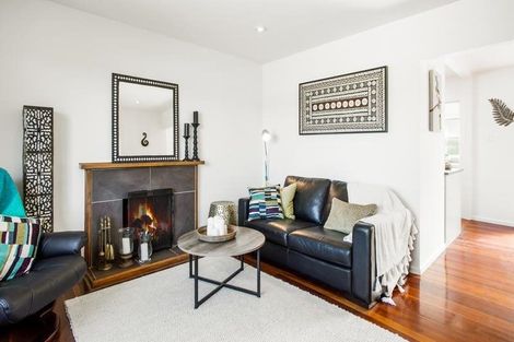 Photo of property in 123a Atkinson Road, Titirangi, Auckland, 0604