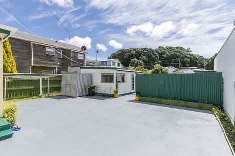 Photo of property in 23 Caledonia Street, Miramar, Wellington, 6022