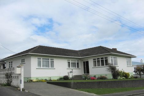 Photo of property in 5 East Way, Durie Hill, Whanganui, 4500