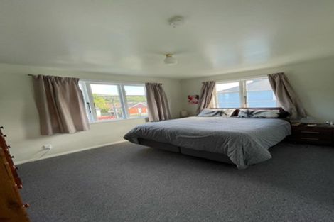 Photo of property in 1/56 Churton Crescent, Taita, Lower Hutt, 5011