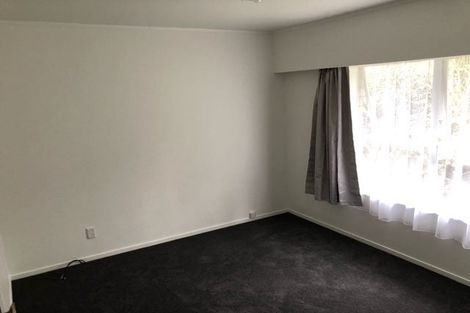 Photo of property in 2/95 Archers Road, Hillcrest, Auckland, 0629