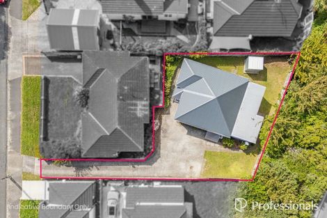 Photo of property in 1-2/6a Pohutukawa Street, Woburn, Lower Hutt, 5010