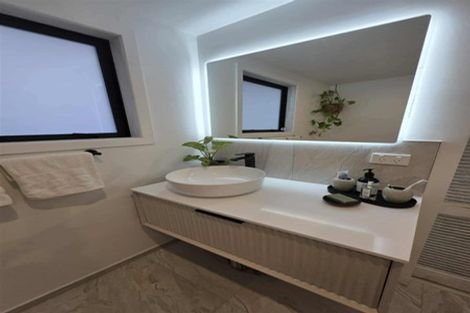 Photo of property in 36 Manaia Road, Tairua, 3508