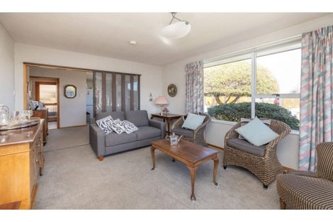 Photo of property in 1/25 Peebles Drive, Hei Hei, Christchurch, 8042