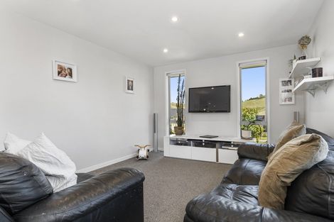 Photo of property in 101 Ballintoy Park Drive, Welcome Bay, Tauranga, 3175