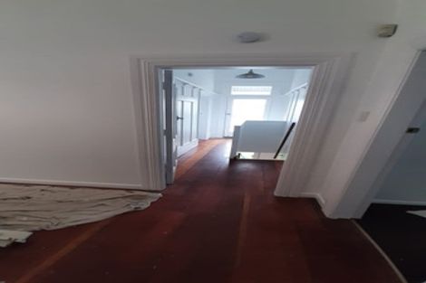 Photo of property in 15 Millward Street, Newtown, Wellington, 6021