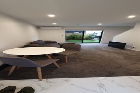 Photo of property in 7/22 Yeovil Road, Te Atatu Peninsula, Auckland, 0610