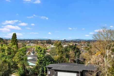 Photo of property in 5 Stirling Place, Dinsdale, Hamilton, 3204