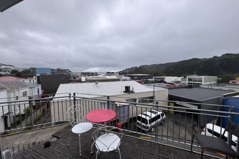 Photo of property in Hanson House, 10/27 Hanson Street, Mount Cook, Wellington, 6021