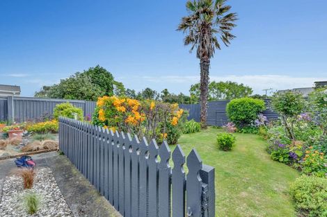 Photo of property in 25 Kapuni Street, Manaia, 4612