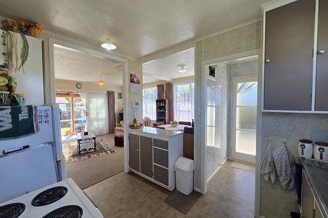 Photo of property in 16 Lancaster Crescent, Tokoroa, 3420