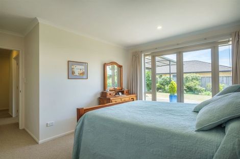 Photo of property in 12 Ernest Place, Brightwater, 7022