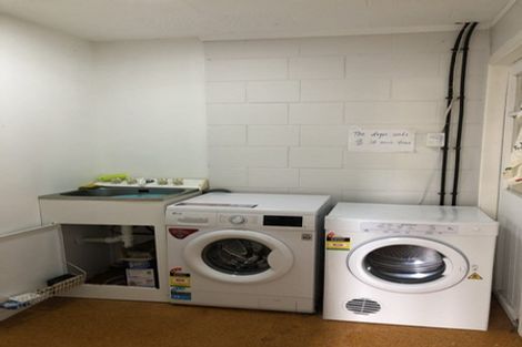 Photo of property in 26 Gretel Place, Hillcrest, Auckland, 0627