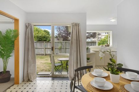 Photo of property in 122b East Belt, Lincoln, 7608