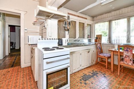 Photo of property in 21 Gray Avenue, Mangere East, Auckland, 2024