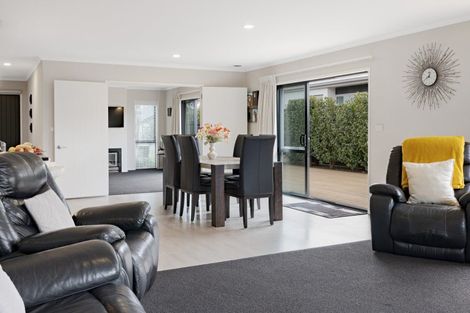 Photo of property in 20 Montia Close, Papamoa Beach, Papamoa, 3118