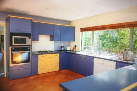 Photo of property in 6 Gresford Place, Churton Park, Wellington, 6037