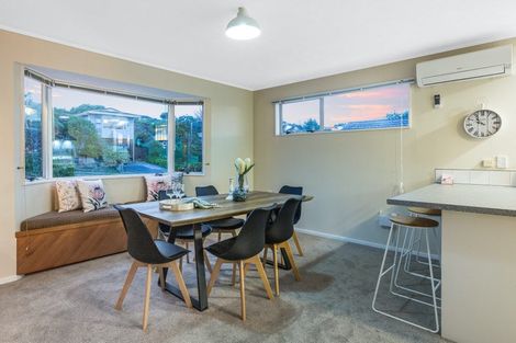 Photo of property in 6 De Castro Place, Titahi Bay, Porirua, 5022