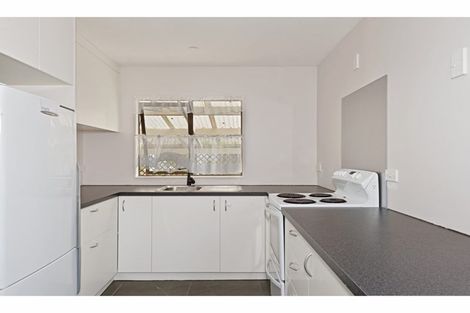 Photo of property in 51 Cargill Street, Papakura, 2110