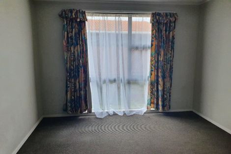 Photo of property in 8 Hukanui Road, Fairfield, Hamilton, 3214