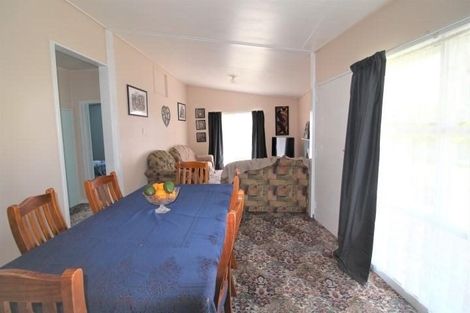 Photo of property in 6 Balfour Road, Te Karaka, 4022