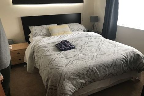 Photo of property in 4 Edgecombe Court, Roslyn, Palmerston North, 4414