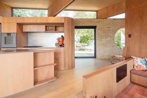 Photo of property in 109b Cliffs Road, Saint Clair, Dunedin, 9012