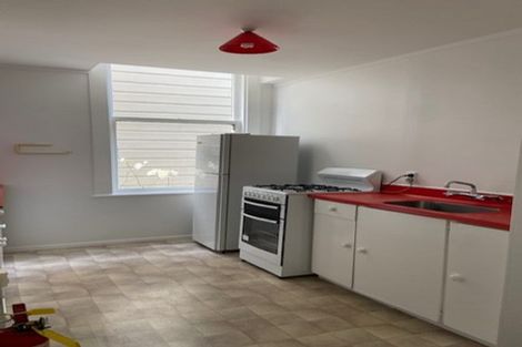 Photo of property in 6 Burnell Avenue, Thorndon, Wellington, 6011