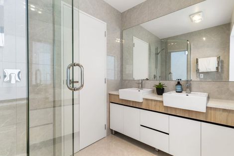 Photo of property in 7/155 Te Atatu Road, Te Atatu South, Auckland, 0610