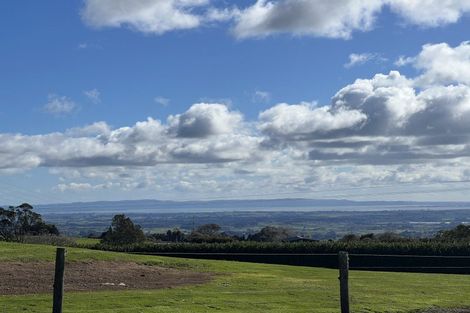 Photo of property in 118 Paparata Road, Bombay, 2675