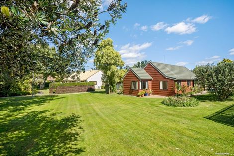 Photo of property in 15 Kingfisher Way, Te Kowhai, Hamilton, 3288