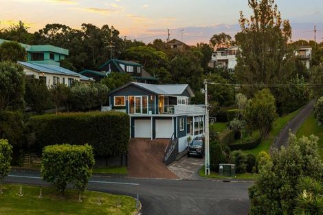 Photo of property in 32 Swann Beach Road, Stanmore Bay, Whangaparaoa, 0932