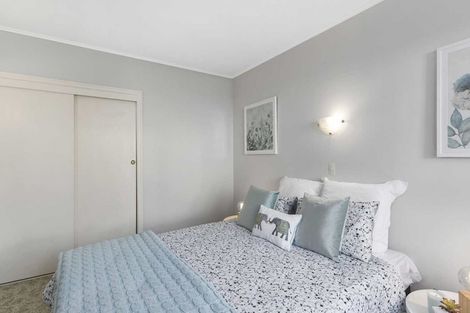 Photo of property in 1/3 Ridd Crescent, Karori, Wellington, 6012