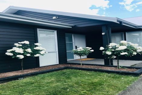 Photo of property in 32 Owhatiura Drive, Lynmore, Rotorua, 3010