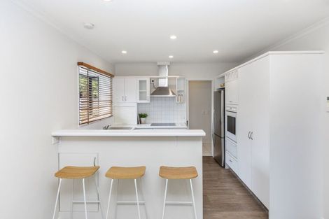 Photo of property in 1/129 Avonhead Road, Avonhead, Christchurch, 8042