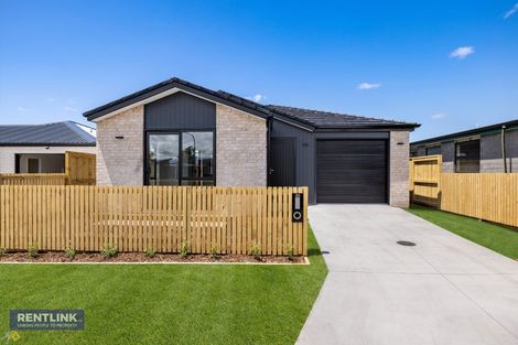 Photo of property in 30 Oioi Lane, Poike, Tauranga, 3112