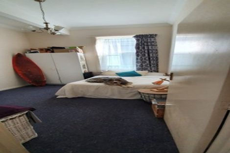 Photo of property in 16 Thompson Street, Mount Cook, Wellington, 6011